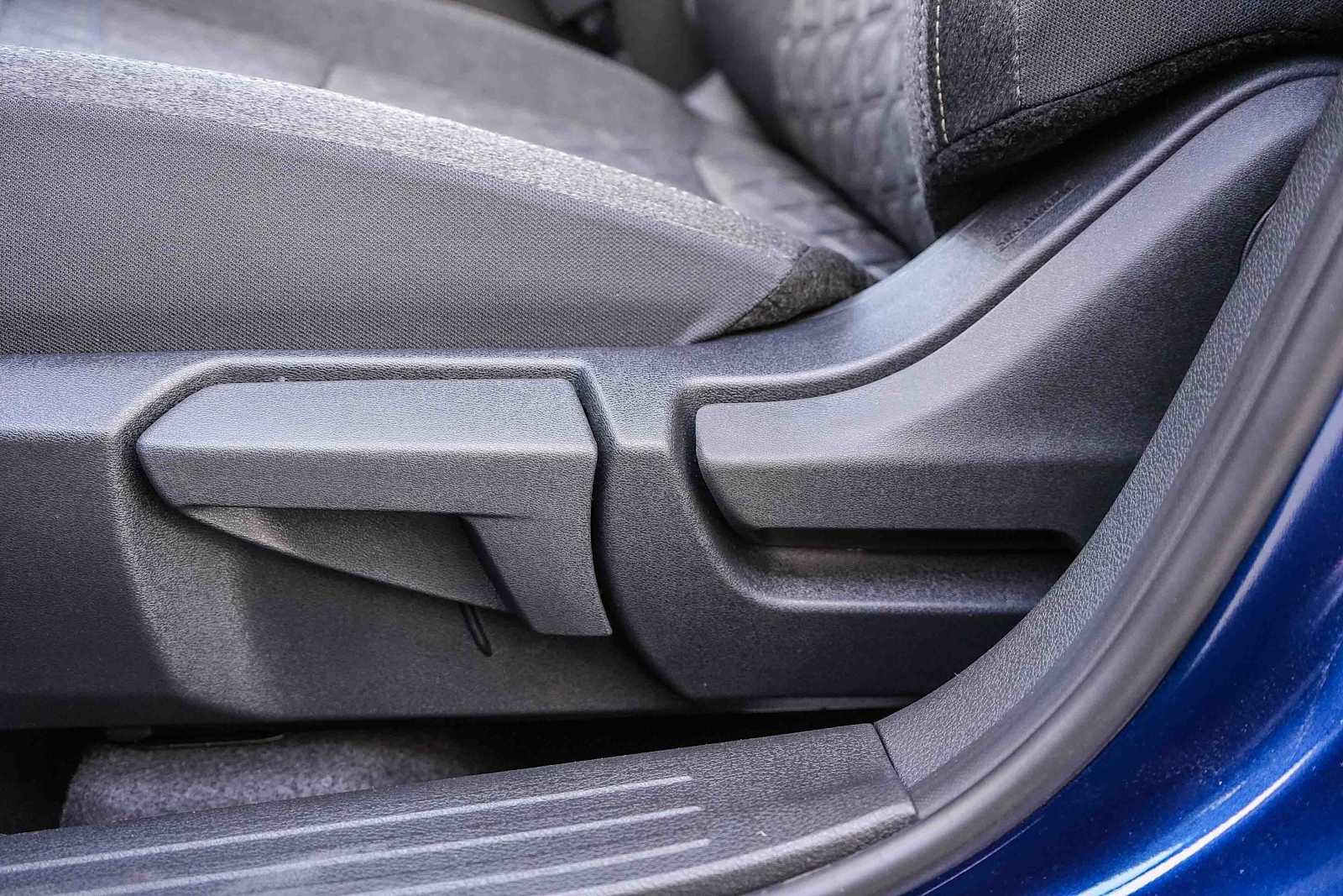 New 2026 Nissan Kicks SV w/ Interior Electronics Package FWD image 22