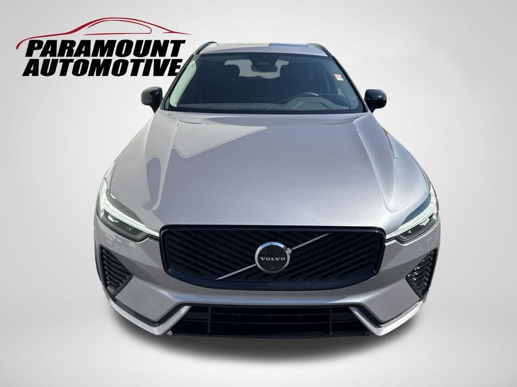 Used 2026 Volvo XC60 B5 Plus w/ Protection Package Premier AWD/4WD image 2