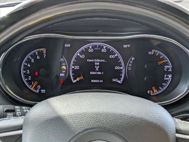 Used 2019 Jeep Grand Cherokee Overland w/ Interior Metal Package RWD image 11
