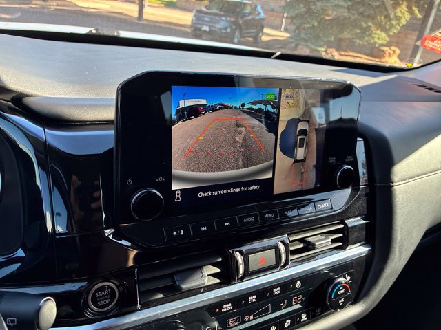 Certified 2024 Nissan Pathfinder SL w/ Black Appearance Package AWD/4WD image 29