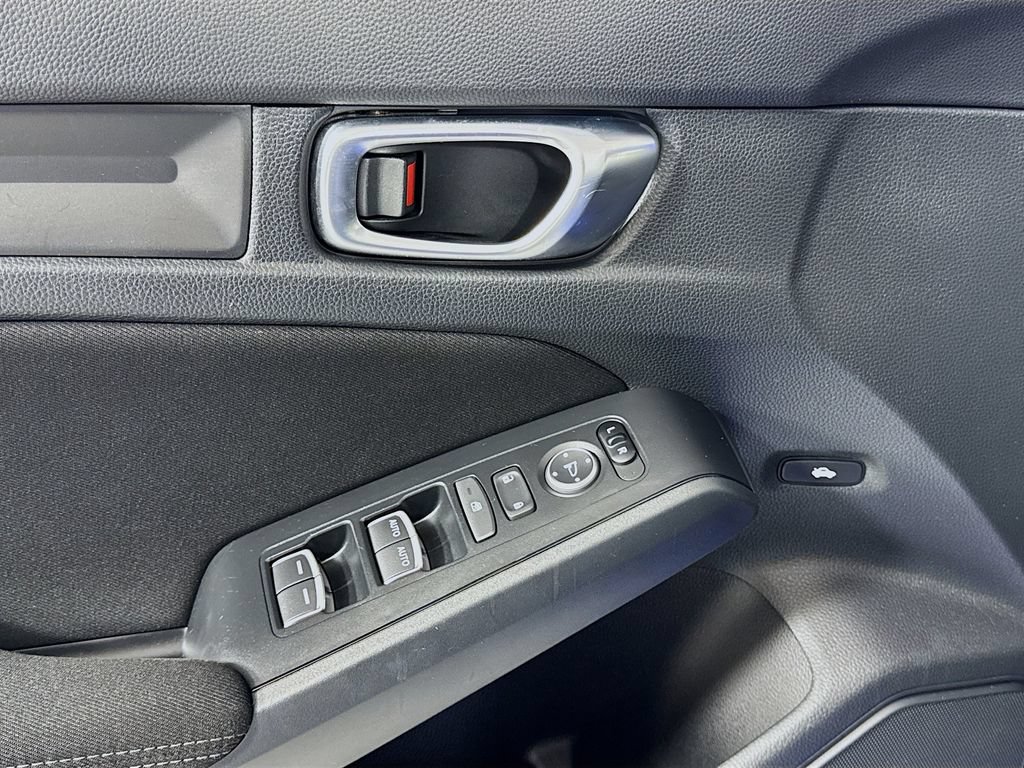 Used 2022 Honda Civic LX image 15