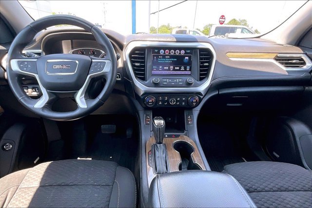 Used 2017 GMC Acadia SLE w/ LPO, Floor Liner Package FWD image 14