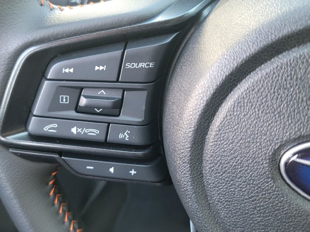 Used 2025 Subaru Crosstrek 2.5i Limited AWD/4WD image 23