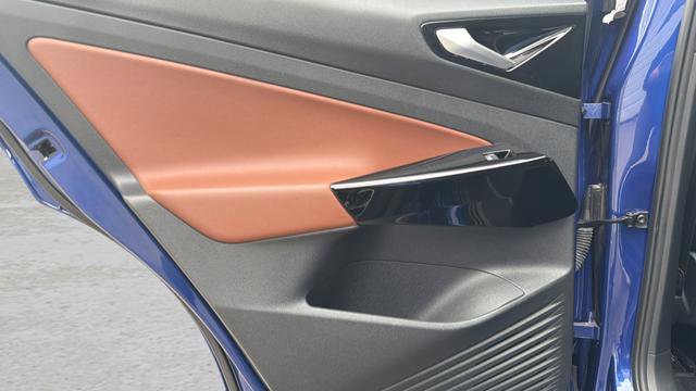 Used 2021 Volkswagen ID.4 Pro S image 43