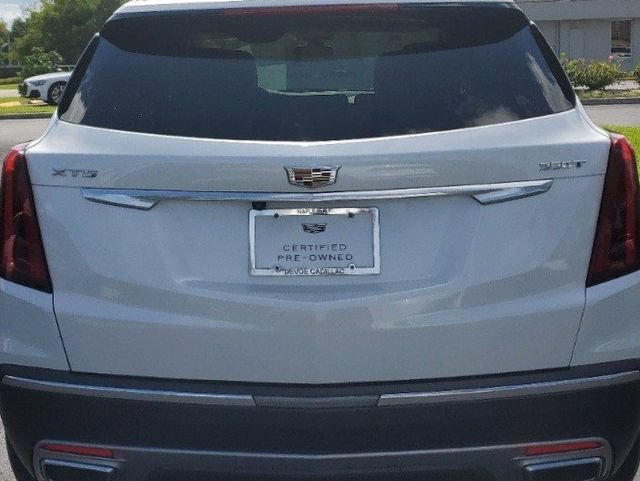 Certified 2023 Cadillac XT5 Premium Luxury w/ LPO, Premium Carpet Package FWD image 13