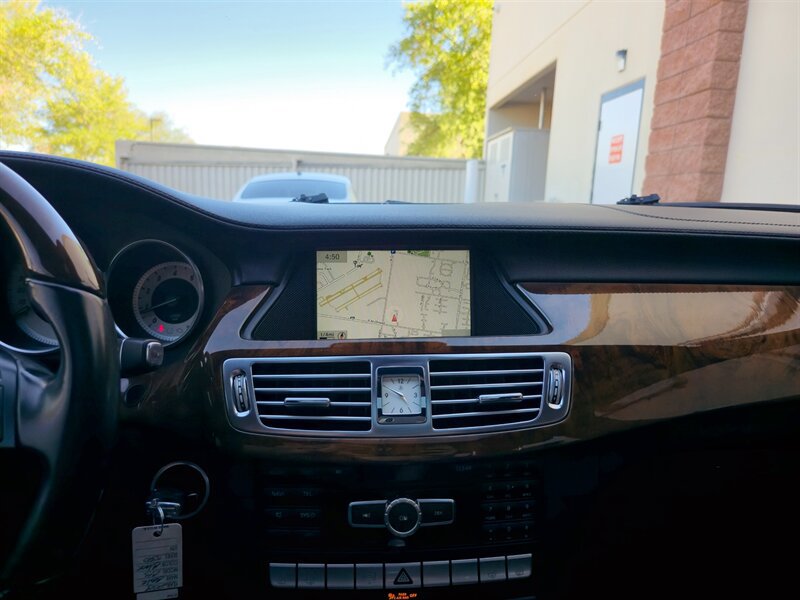 Used 2013 Mercedes-Benz CLS 550 w/ Premium I Pkg image 18