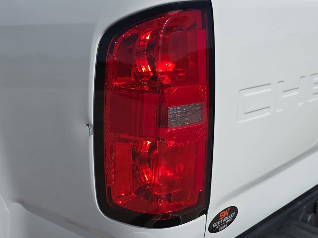 Used 2021 Chevrolet Colorado LT w/ Fleet Safety Package RWD image 28