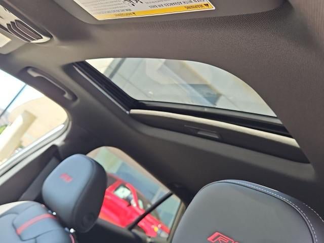 New 2026 Chevrolet Trax RS w/ Sunroof Package FWD image 18