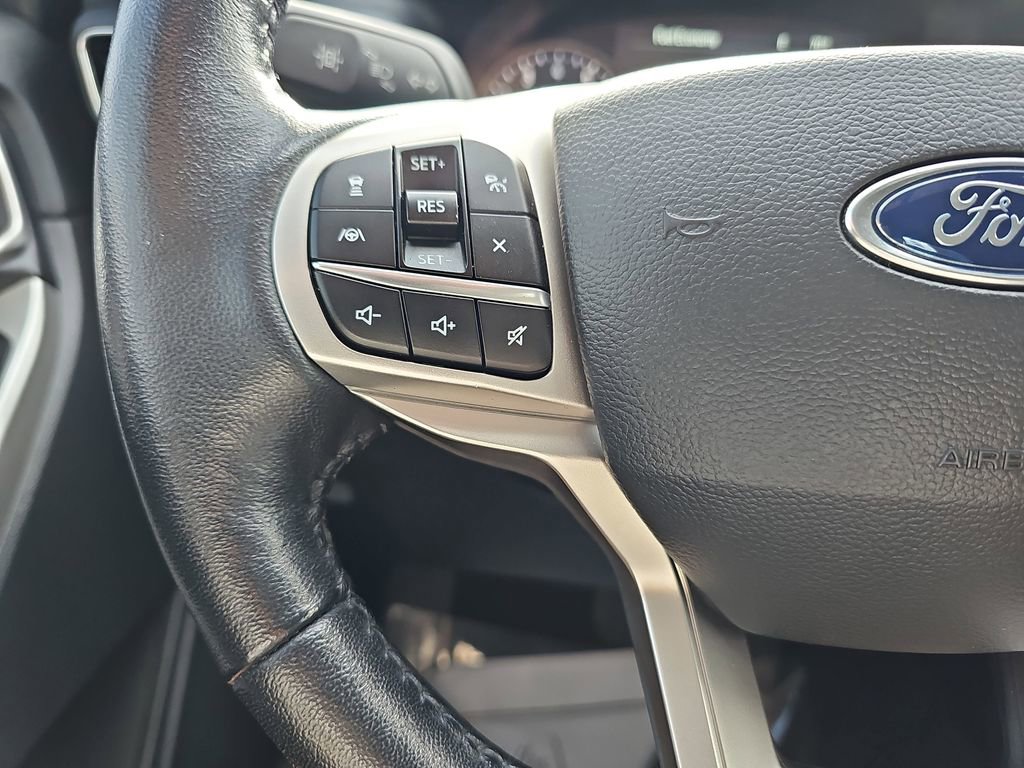 Used 2021 Ford Explorer XLT w/ Equipment Group 202A image 22