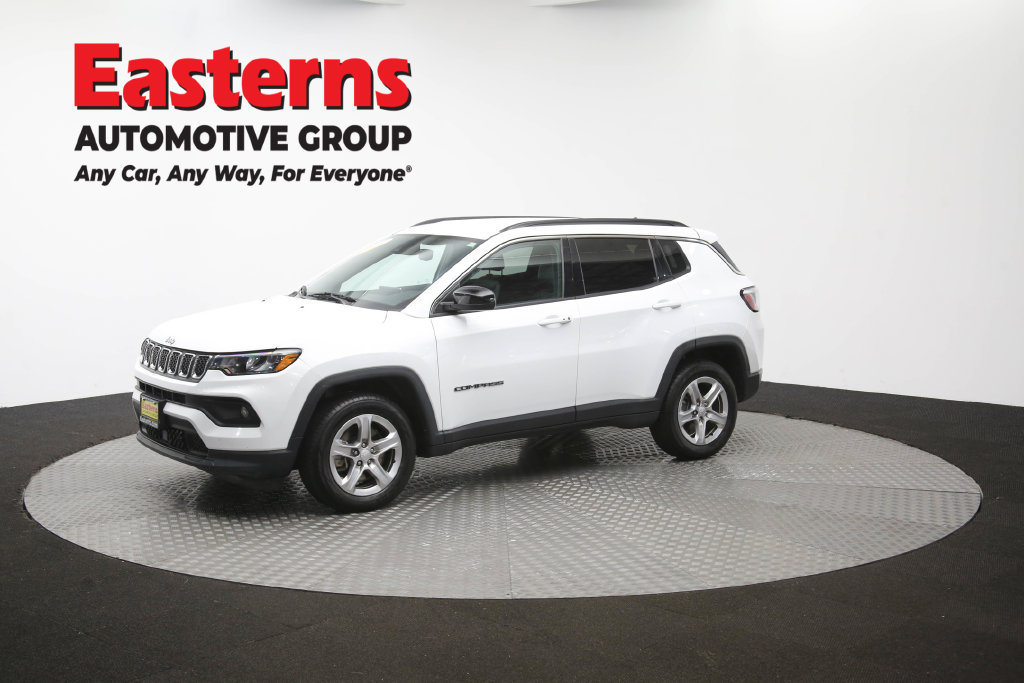 Used 2024 Jeep Compass Latitude AWD/4WD image 56