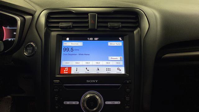 Used 2019 Ford Fusion Titanium FWD image 15