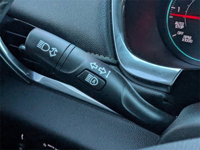 Used 2023 Chevrolet Traverse LT image 25