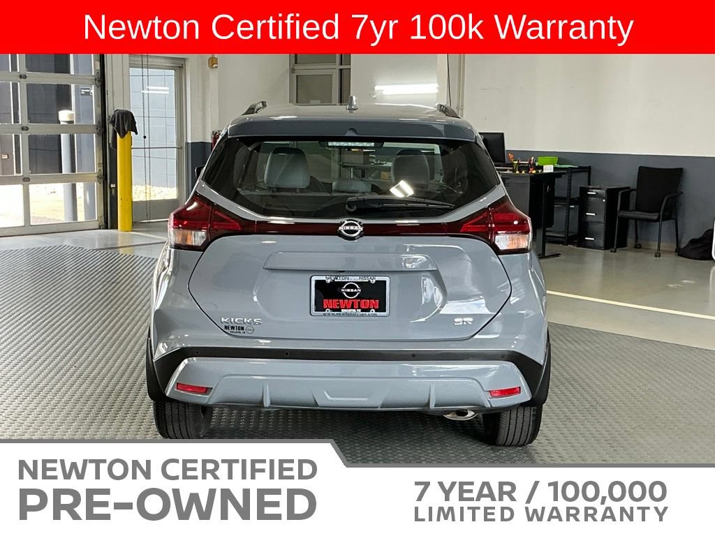 Used 2024 Nissan Kicks SR w/ SR Premium Package FWD image 5