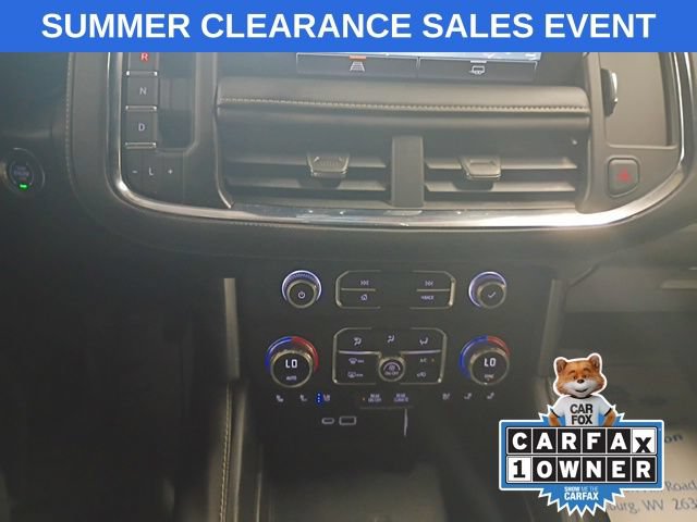 Used 2023 GMC Yukon SLT AWD/4WD image 15