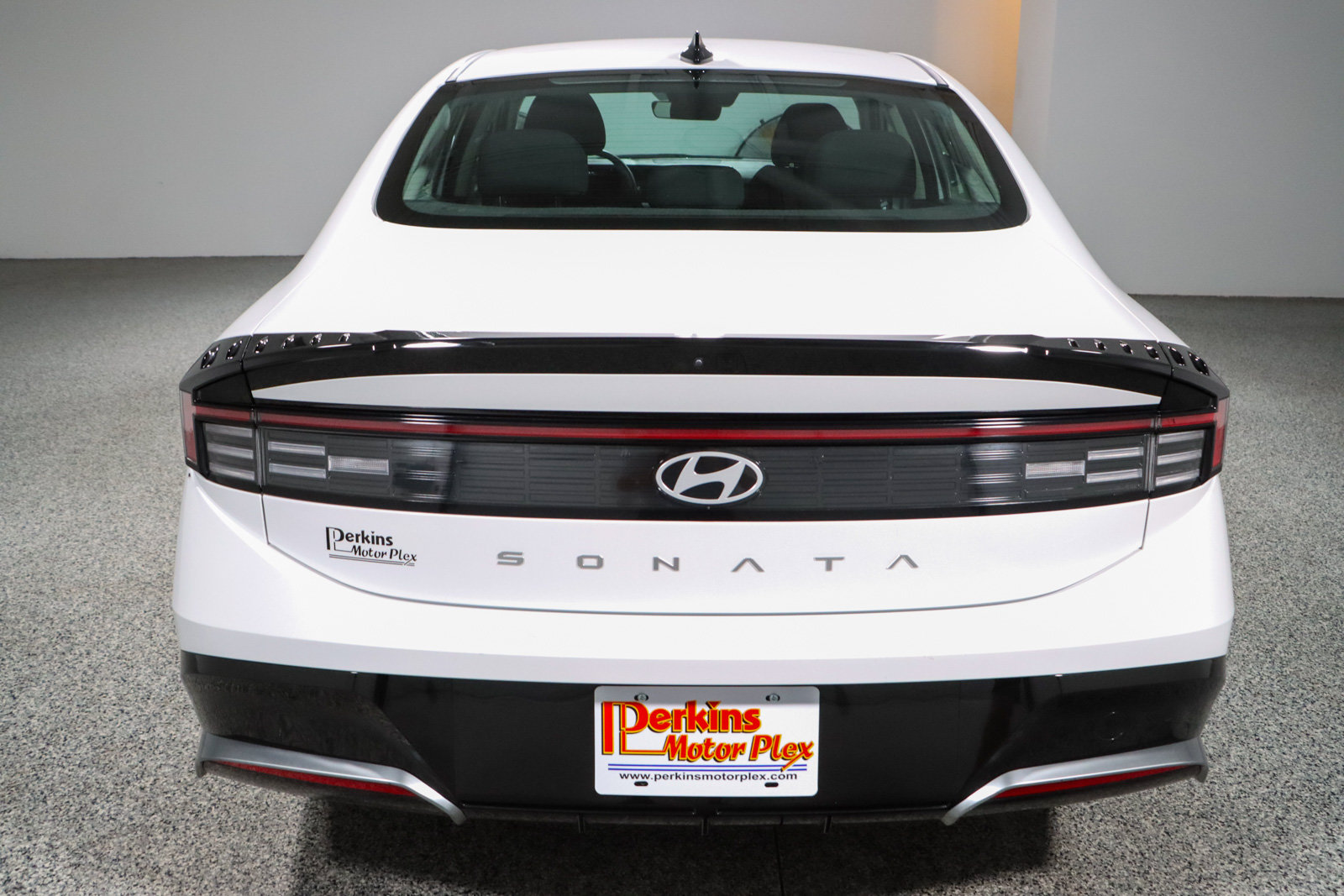 Used 2025 Hyundai Sonata SEL FWD image 8