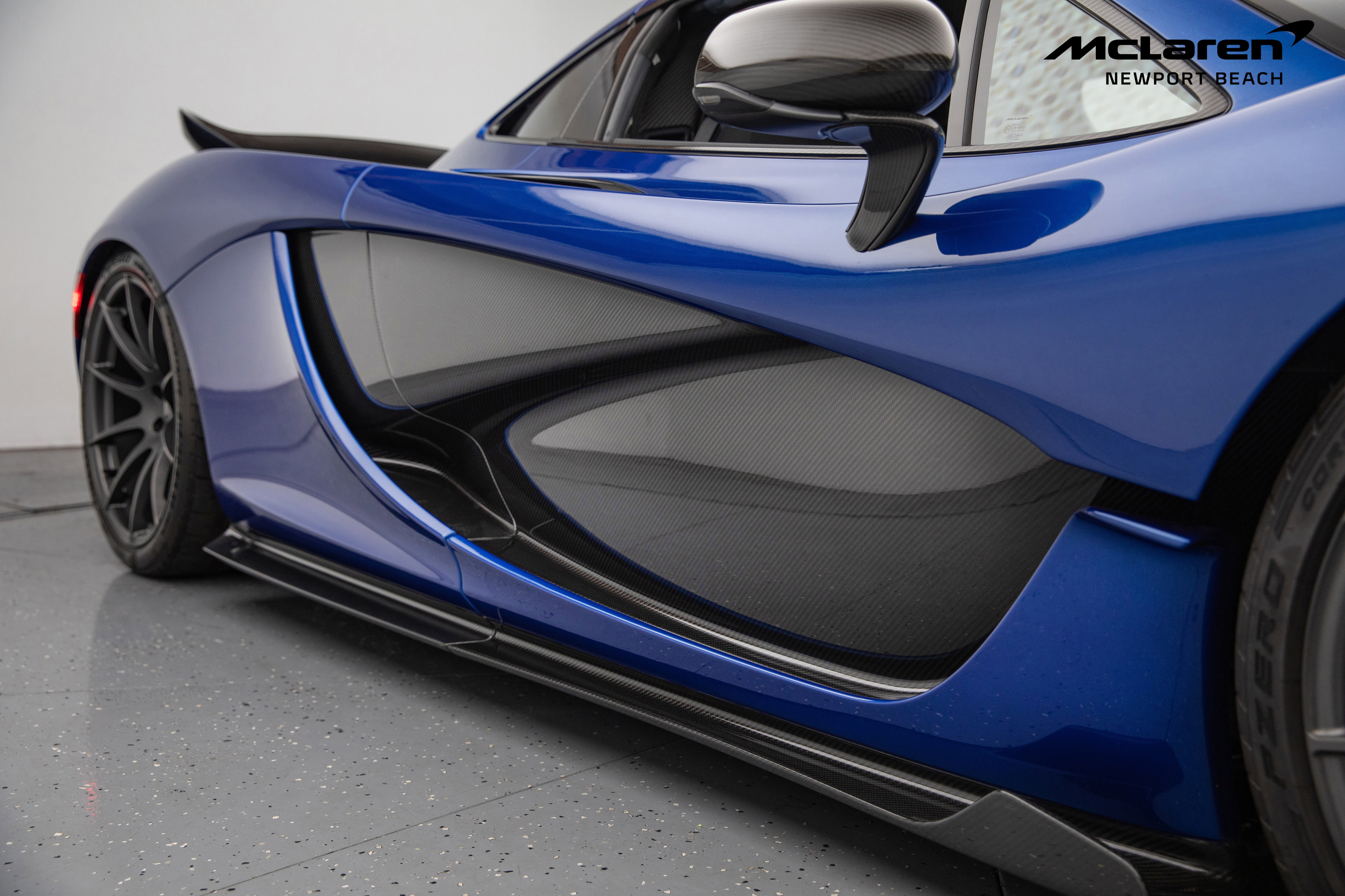 Used 2014 McLaren P1 image 7