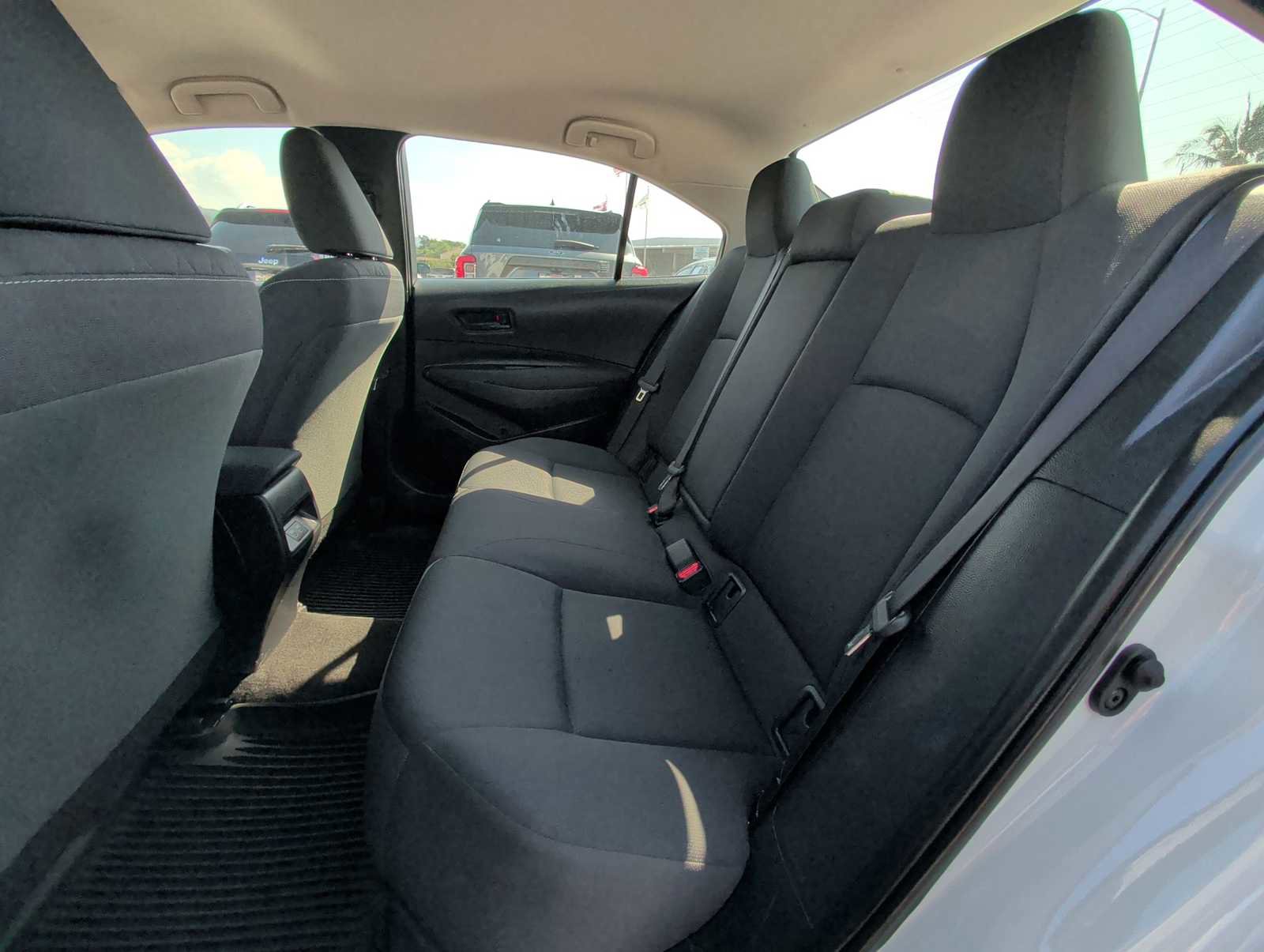 Used 2023 Toyota Corolla LE image 22