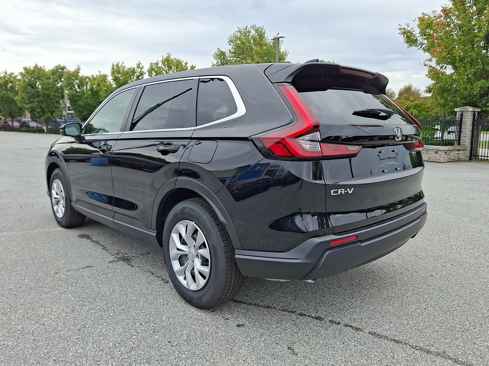 New 2027 Honda CR-V LX image 3