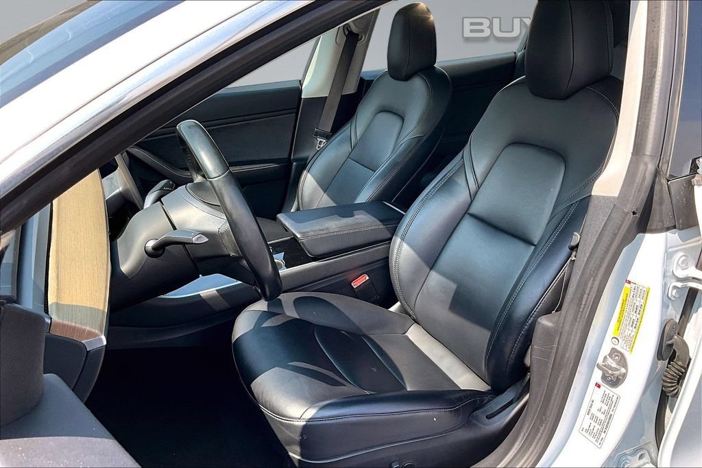 Used 2018 Tesla Model 3 Long Range RWD image 24