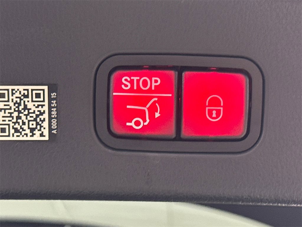 Certified 2024 Mercedes-Benz GLC 300 image 21