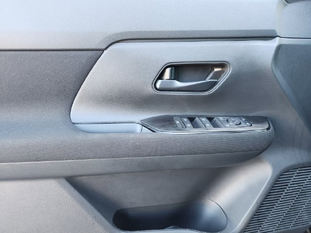 New 2026 Nissan Kicks S FWD image 17