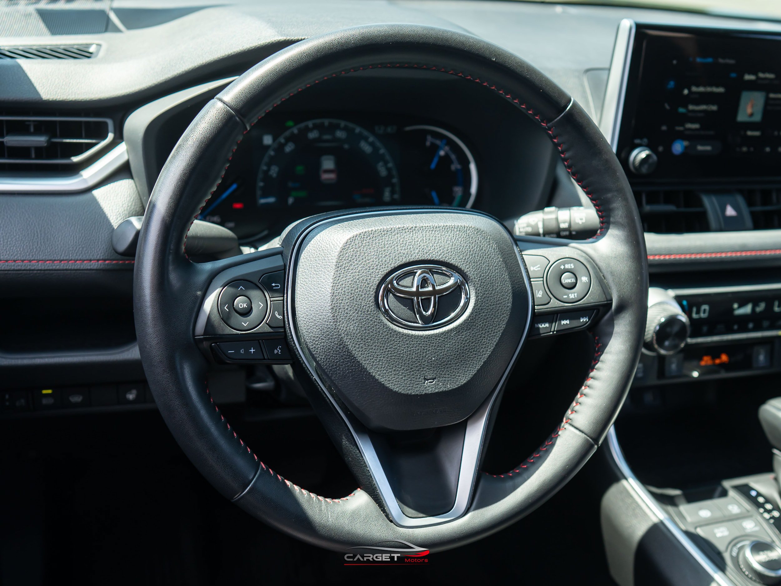 Used 2023 Toyota RAV4 SE w/ Weather & Moonroof Package AWD/4WD image 23