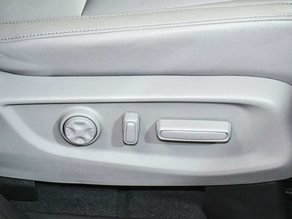 Used 2023 Honda Odyssey EX-L image 52