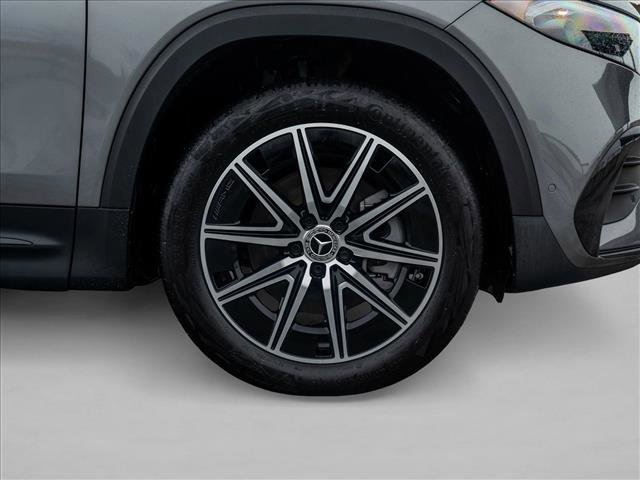 Used 2024 Mercedes-Benz EQB 350 4MATIC SUV image 12