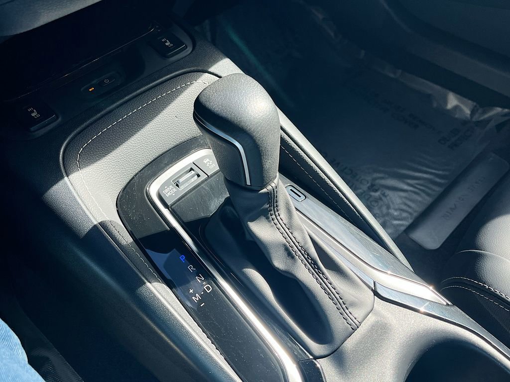 Used 2024 Toyota Corolla XSE FWD image 16