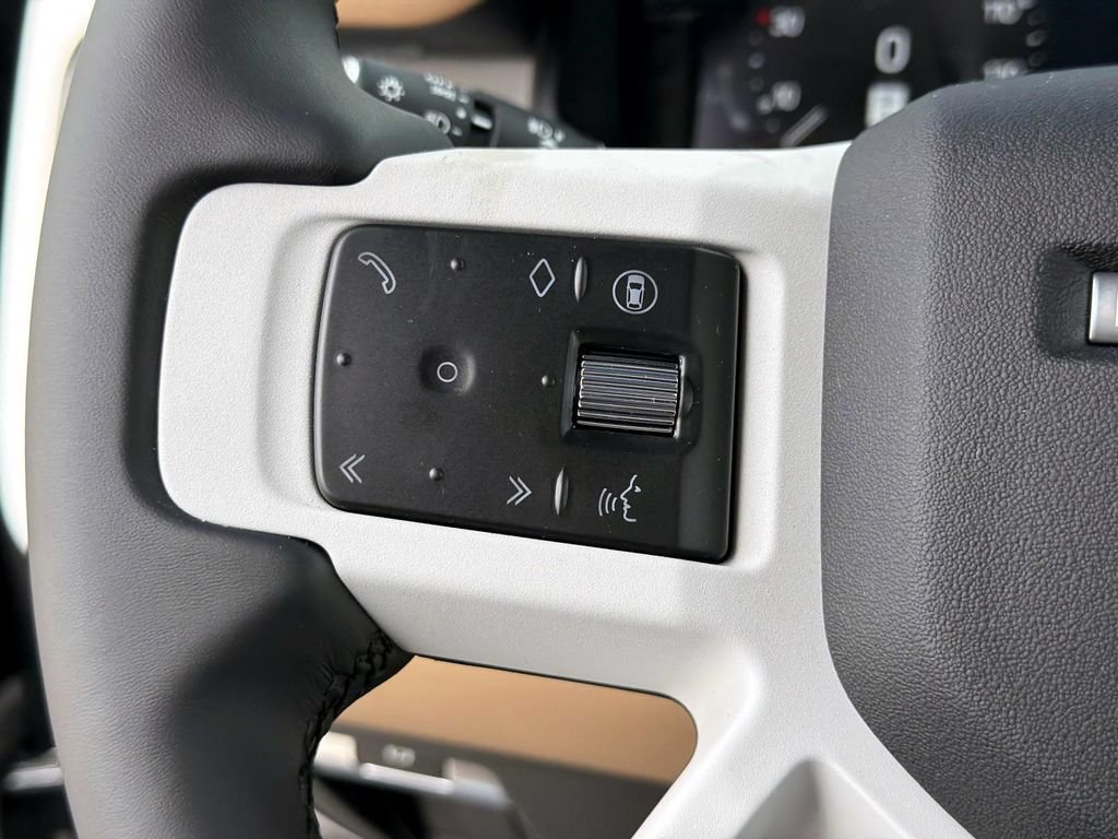 New 2026 Land Rover Defender 110 S AWD/4WD image 27