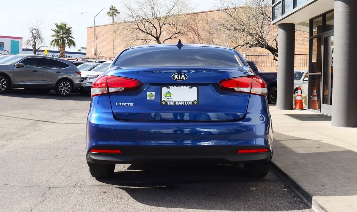 Used 2018 Kia Forte LX FWD image 11