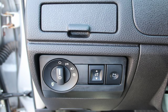 Used 2012 Ford Fusion SE image 15