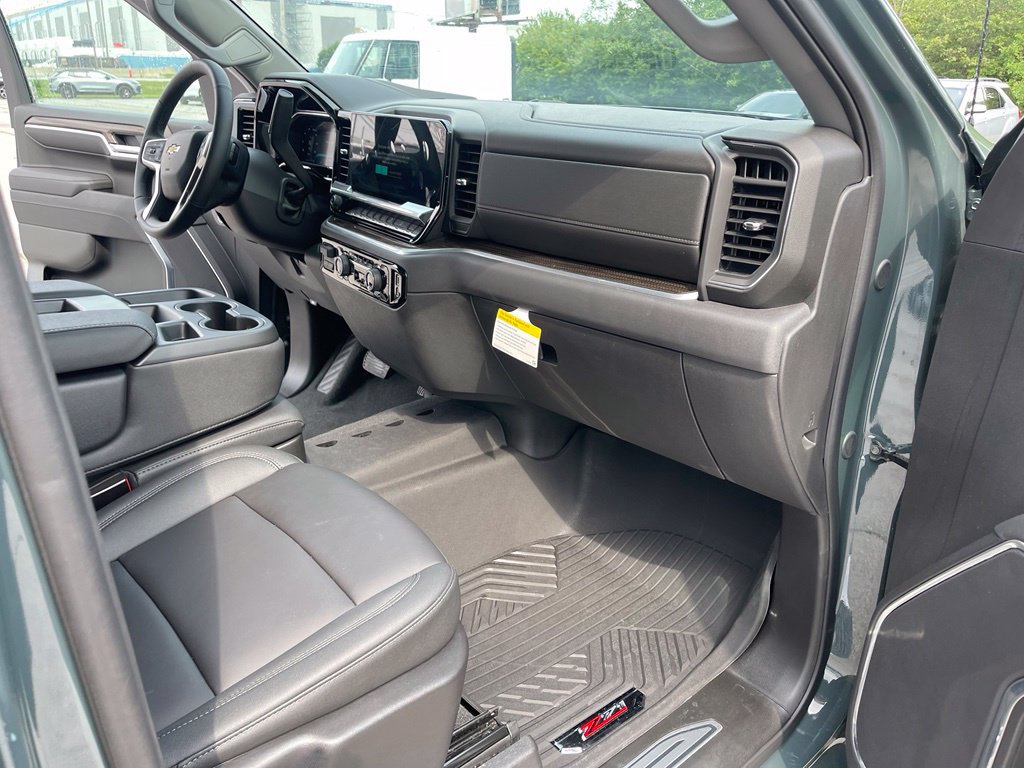 Used 2026 Chevrolet Silverado 1500 LT AWD/4WD image 19