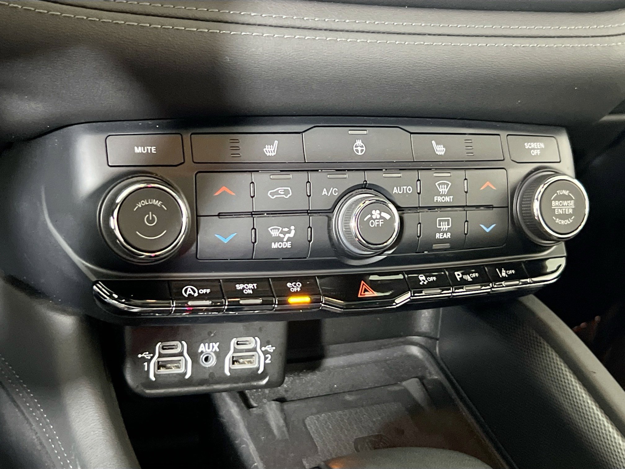 Used 2022 Dodge Durango GT image 16