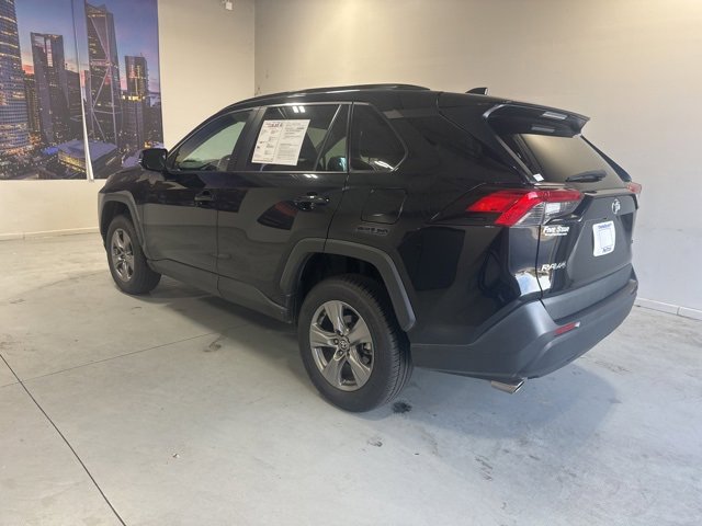 Used 2024 Toyota RAV4 XLE image 8