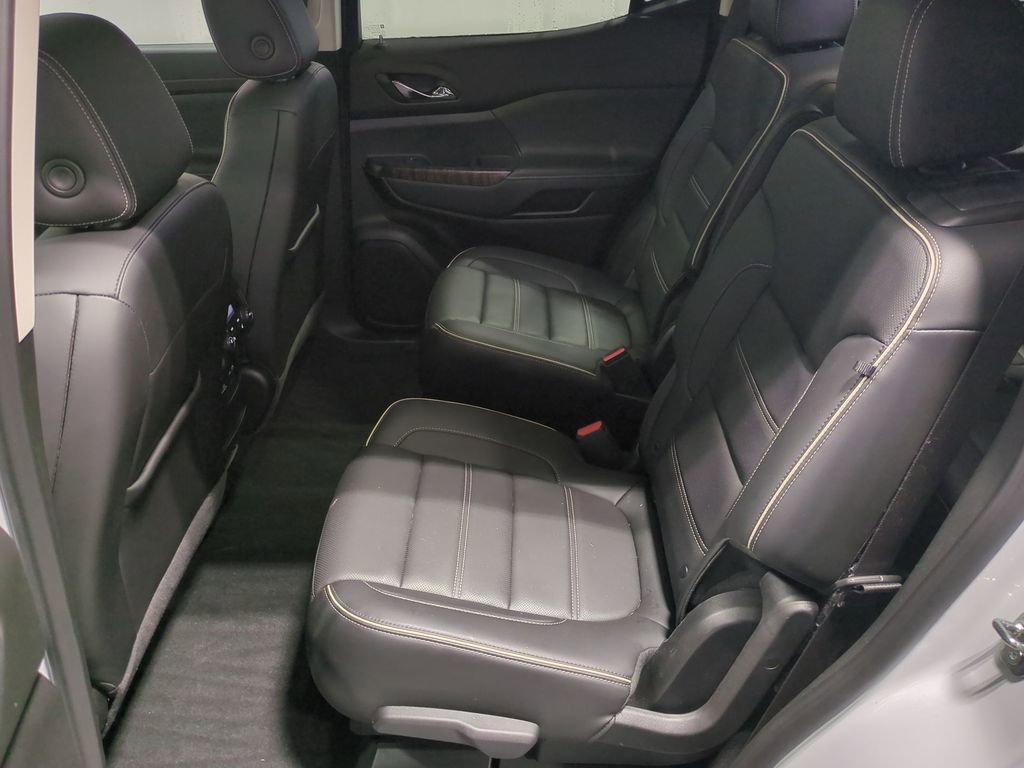 Used 2023 GMC Acadia Denali w/ Denali Ultimate Package image 24