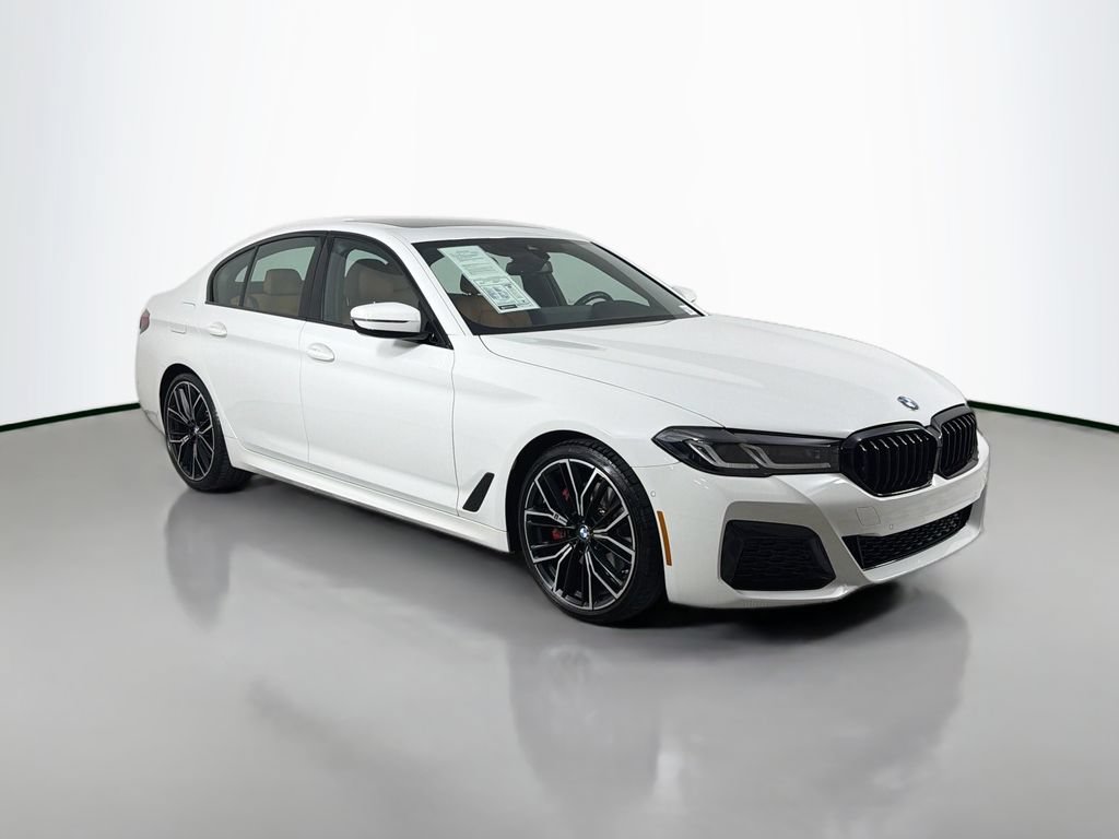 Used 2022 BMW 530i w/ M Sport Package RWD image 3
