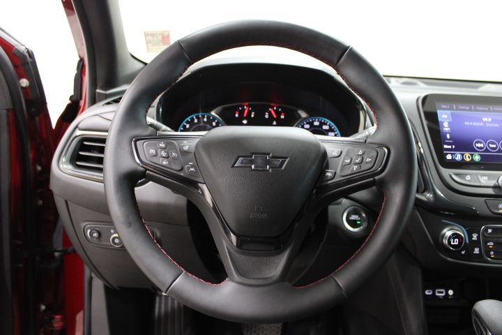 Used 2023 Chevrolet Equinox RS w/ RS Leather Package AWD/4WD image 34