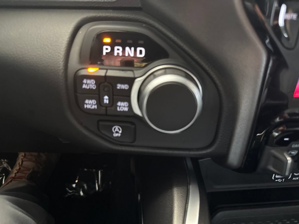 Used 2025 RAM 1500 Big Horn AWD/4WD image 26