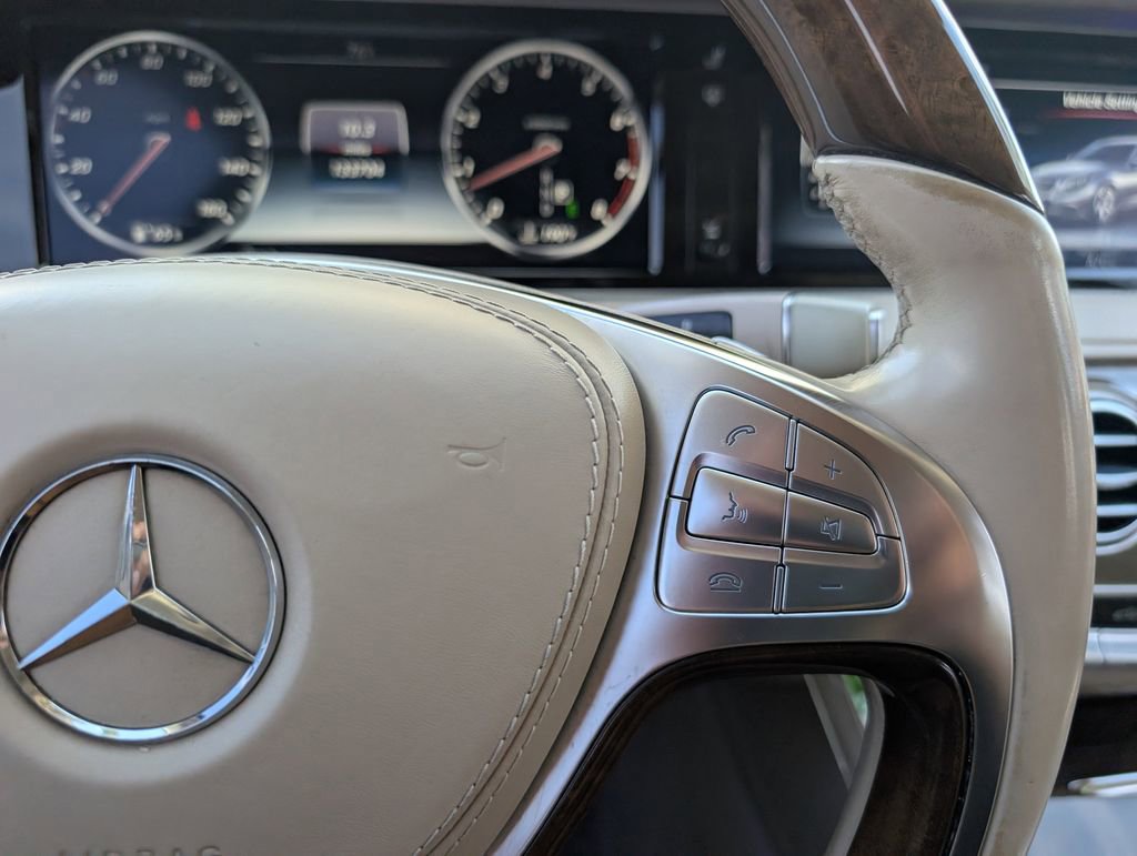Used 2017 Mercedes-Benz S 550 Sedan image 27
