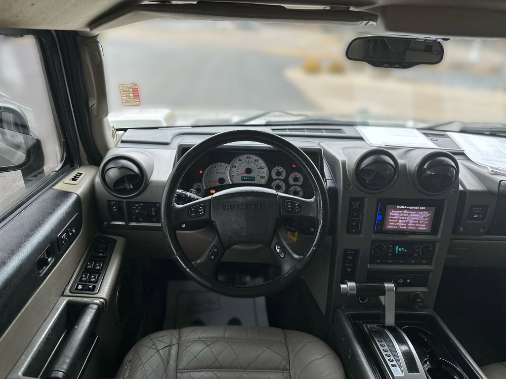 Used 2003 HUMMER H2 w/ Preferred Equipment Group image 12