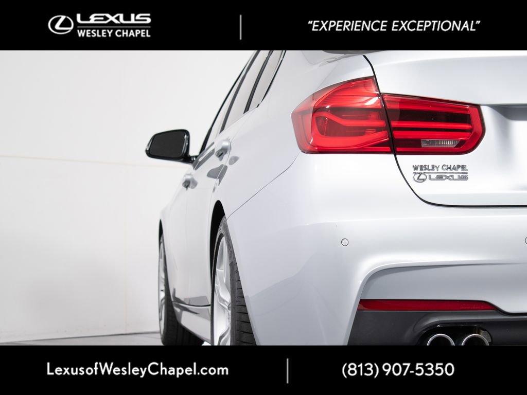 Used 2018 BMW 330i Sedan RWD image 9