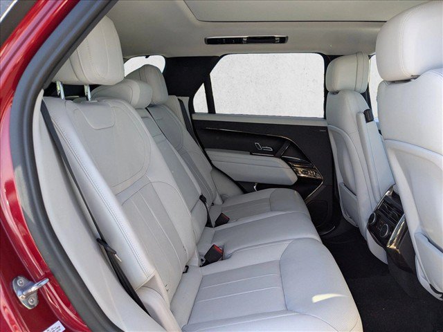 Used 2023 Land Rover Range Rover Sport SE AWD/4WD image 16