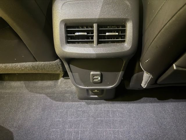 Certified 2021 GMC Terrain SLT w/ Infotainment Package II AWD/4WD image 28