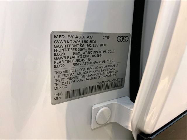 Certified 2025 Audi Q5 Premium Plus w/ Premium Plus AWD/4WD image 32