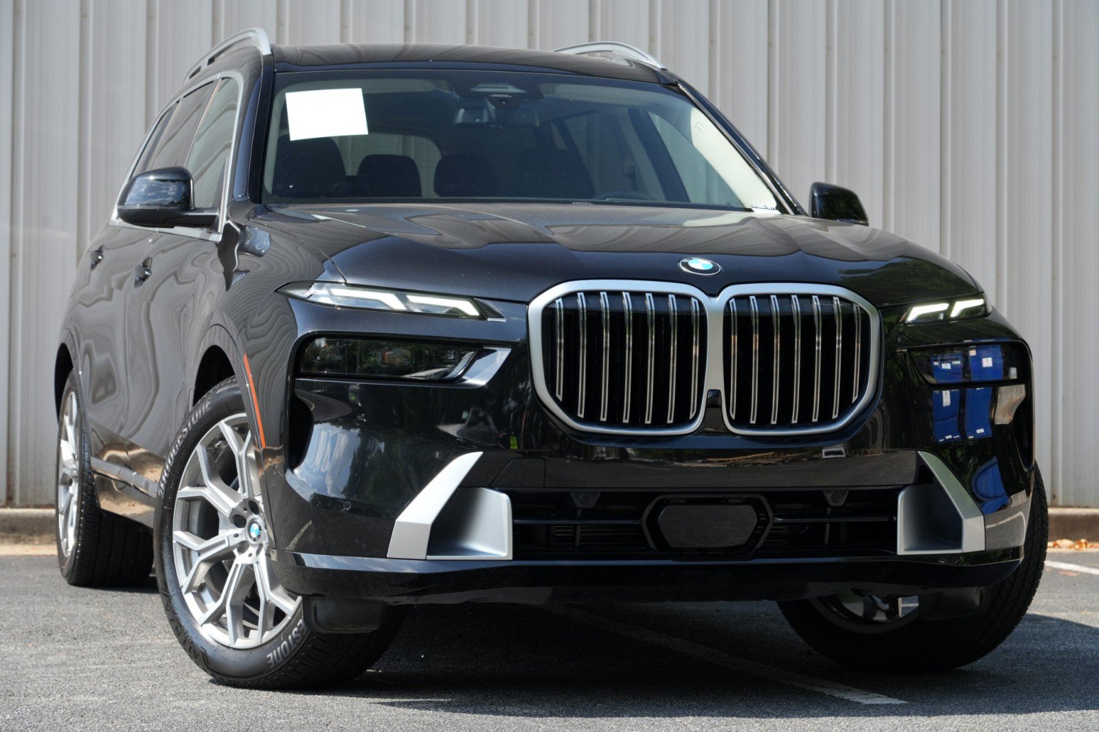 Used 2024 BMW X7 xDrive40i AWD/4WD image 4