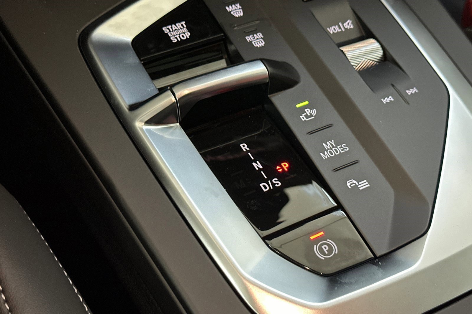 Used 2026 BMW 228i w/ Premium Package FWD image 17
