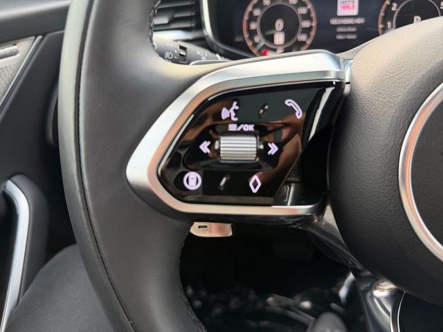 Used 2026 Jaguar F-PACE R-Dynamic S AWD/4WD image 22