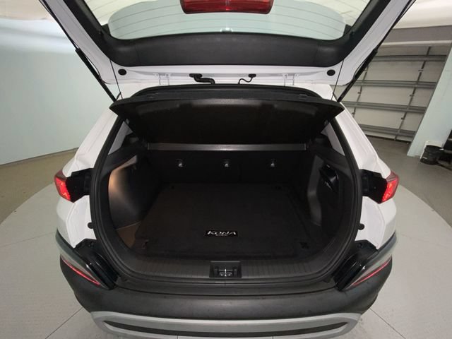 Used 2023 Hyundai Kona SE w/ Cargo Package AWD/4WD image 22