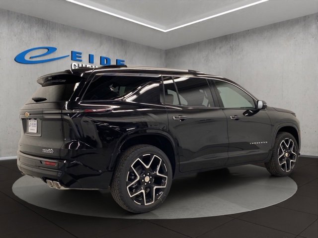 New 2026 Chevrolet Traverse High Country image 3